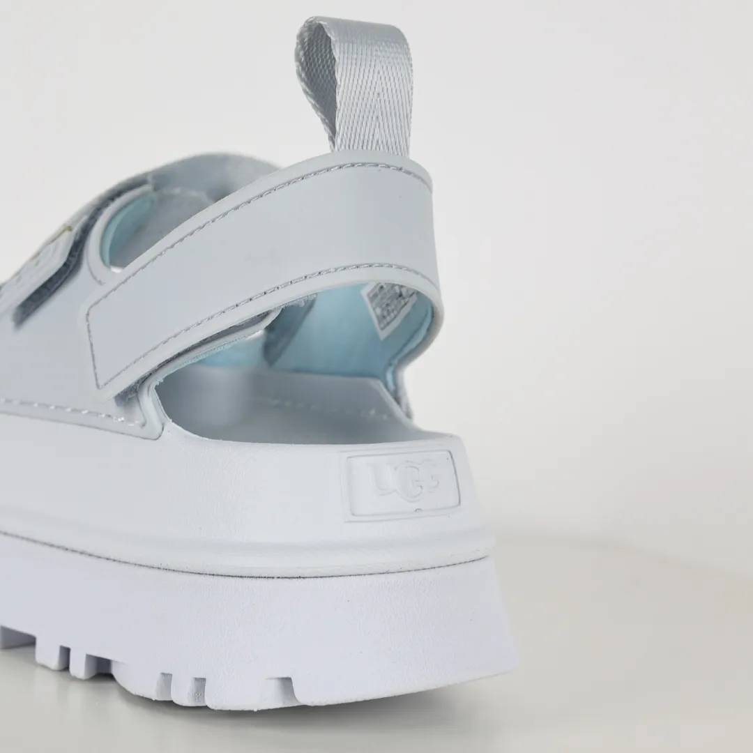 Copy price 💰560 Core recommendation Good price UGG Velcro slippers sandals summer versatile slippers soft sole non-slip beach thick sole casual elegant sandals The style of UGG sandals is really nice. It is suitable for all ages. The soles are made of super lightweight EVA foam. The classic material of U family can be said to be "light" to let you enjoy a different naked feeling. It is one of the most worth buying sandals in history. I guarantee you will not regret the series. Original OEM production Y products are available now. Size: 35 36 37 38 39 40
